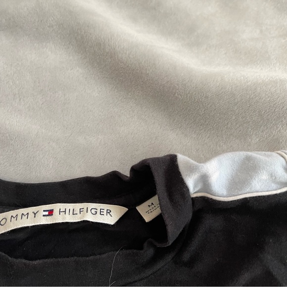 Tommy Hilfiger long sleeve top - Picture 3 of 3